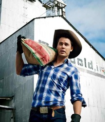 A Little Bit Country 16 5d8fe2ccea9d6.jpg