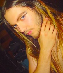 Luscious Locks 9 5d915b1b3dee3.jpg