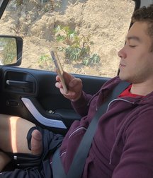 Boys with Phones 14 5d9411be8148f.jpg