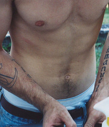 Saggin' 5 5d980975694fb.jpg