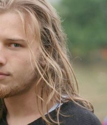 Luscious Locks 10 5d9b45ce0d91c.jpg