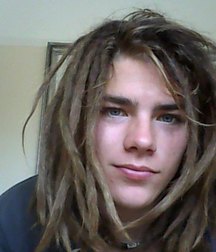 Luscious Locks 10 5d9b45f6578d2.jpg