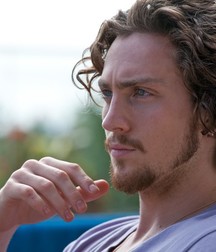 Luscious Locks 10 5d9b4609b03bd.jpg