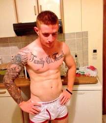 Rude and Tattooed 14 5d9d0427253e8.jpg