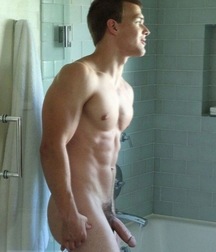 Cocks Out 5 5d9feeb50b844.jpg