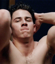 Nick Jonas: From Cutie to Stud 5da276f473ef0.gif