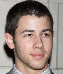 Nick Jonas: From Cutie to Stud 5da27785b700b.jpg