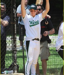 Nick Jonas: From Cutie to Stud 5da277b370cad.jpg