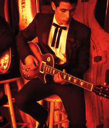 Nick Jonas: From Cutie to Stud 5da277c127266.jpg