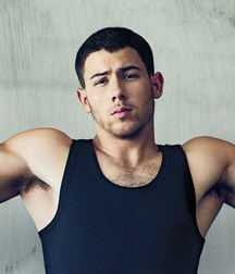Nick Jonas: From Cutie to Stud 5da27a024bede.jpg