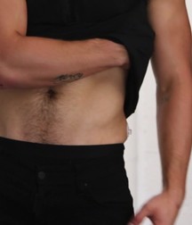 Nick Jonas: From Cutie to Stud 5da27a4cd162d.jpg