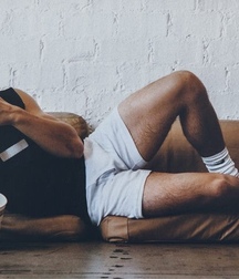 Nick Jonas: From Cutie to Stud 5da27adf477fe.jpg