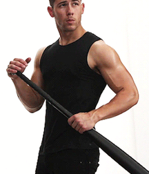 Nick Jonas: From Cutie to Stud 5da27aeb92b04.png