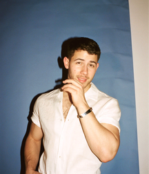 Nick Jonas: From Cutie to Stud 5da27b3b0fd34.png