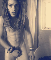 Luscious Locks 11 5da4ba681cf10.jpg