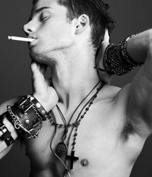 Life's a Drag 17 5da66ddf240f5.jpg