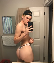 Butts and Holes 22 5da8d875b6288.jpg