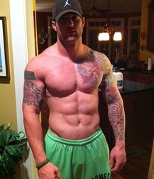 Rude and Tattooed 15 5daa1f6cebb40.jpg
