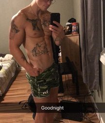 Rude and Tattooed 15 5daa1fa373445.jpg