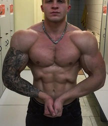 Rude and Tattooed 15 5daa1fa4dd477.jpg