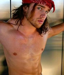 Luscious Locks 12 5dabb3270baf0.jpg