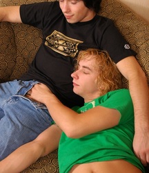 Casey and Ethan 5db09a6e350a3.jpg