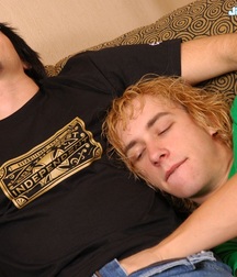 Casey and Ethan 5db09a76daa99.jpg