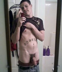 Boys with Phones 17 5db4b7ff9e5f5.jpg