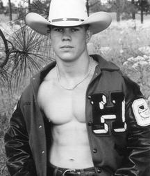 A Little Bit Country 20 5db4b8f19d854.jpg