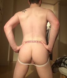 Butts and Holes 23 5db66e8f7a260.jpg