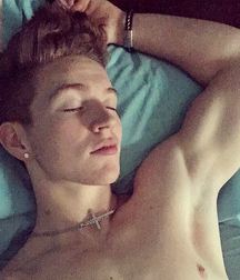 Kissed by Fire 17 5db79acf13319.jpg