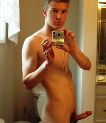 Boys with Phones 18 5dba4c400f7fe.jpg