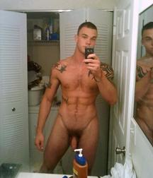 Boys with Phones 18 5dba4c4784c3a.jpg