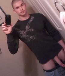 Boys with Phones 18 5dba4c588df26.jpg