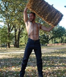 A Little Bit Country 21 5dbe281688dc2.jpg