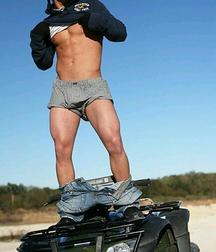 A Little Bit Country 21 5dbe284ac5db5.jpg