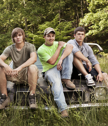 A Little Bit Country 21 5dbe2851d5fd7.jpg