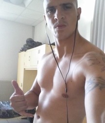 Rude and Tattooed 17 5dbe2aa265112.jpg