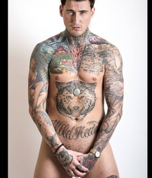 Rude and Tattooed 17 5dbe2ac3da5bd.jpg