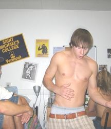 Saggin' 6 5dc212568b820.jpg