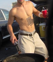 Saggin' 6 5dc212681eaca.jpg