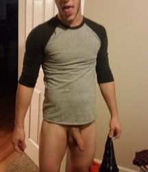 Boys with Phones 19 5dc2174ae763e.jpg