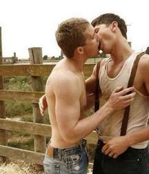 A Little Bit Country 22 5dc39480f1015.jpg