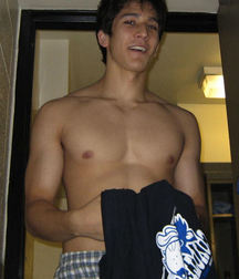 Saggin' 7 5dc4e318a1073.jpg