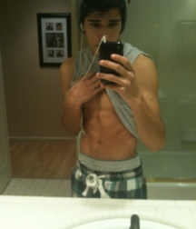 Saggin' 7 5dc4e3322f28b.png