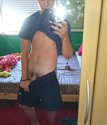 Twunks 15 5dc77d82a3ed0.jpg