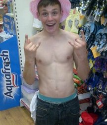 Saggin' 8 5dc8d99d1276f.jpg