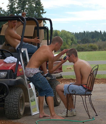Saggin' 8 5dc8d9a552bd1.jpg