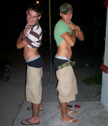 Saggin' 8 5dc8d9b2b0b61.jpg