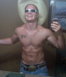 A Little Bit Country 23 5dc8da78b7bca.jpg